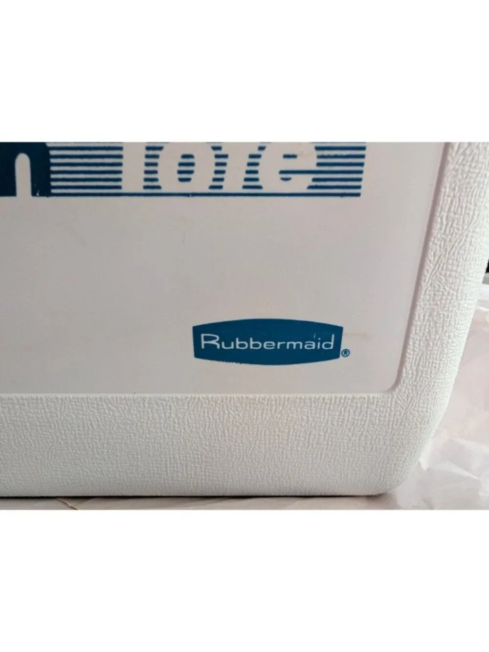 Vintage Rubbermaid Lunch Tote Cooler Blue & White With Handle Compact Design